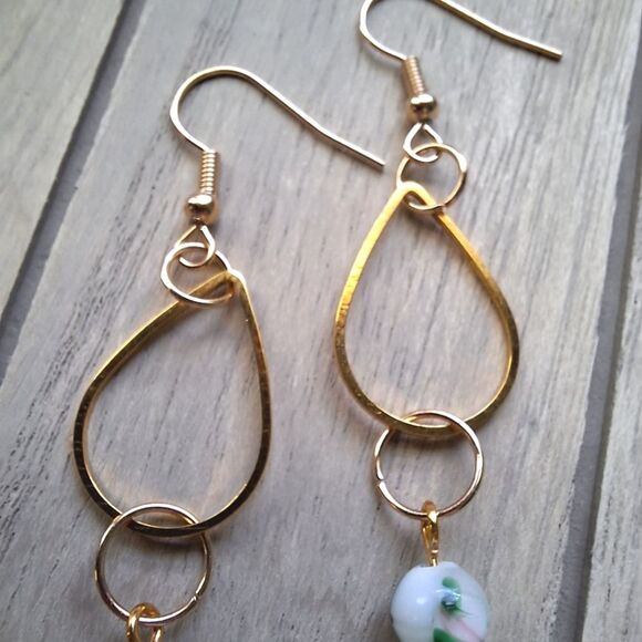 Gold Tone Tear Drop Green Dangle Earrings Long Boho Gifts Lampwork Floral Fairy - Picture 3 of 4